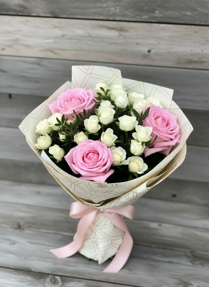 Букет цветов из: Розы в Новый Городок