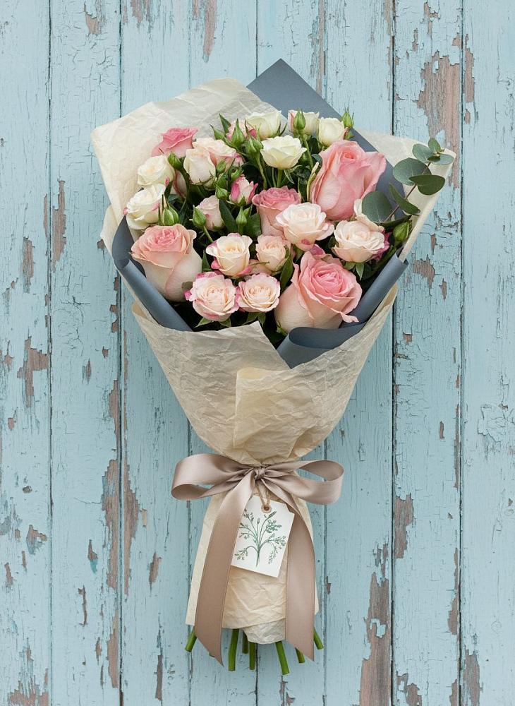 Букет цветов из: Розы в Новый Городок