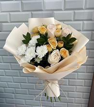 Букет цветов из:  Розы и Хризантемы в Новый Городок