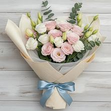 Букет цветов из:  Лизиантусы #REPLACE_PRED# Новый Городок