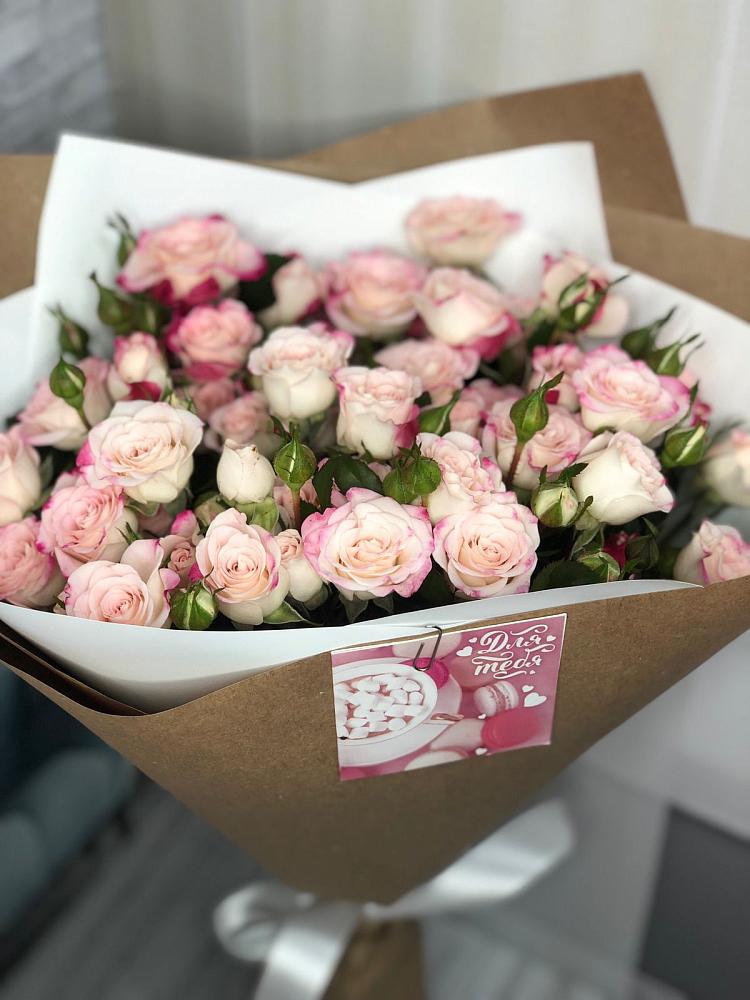 Букет цветов из: Розы в Новый Городок