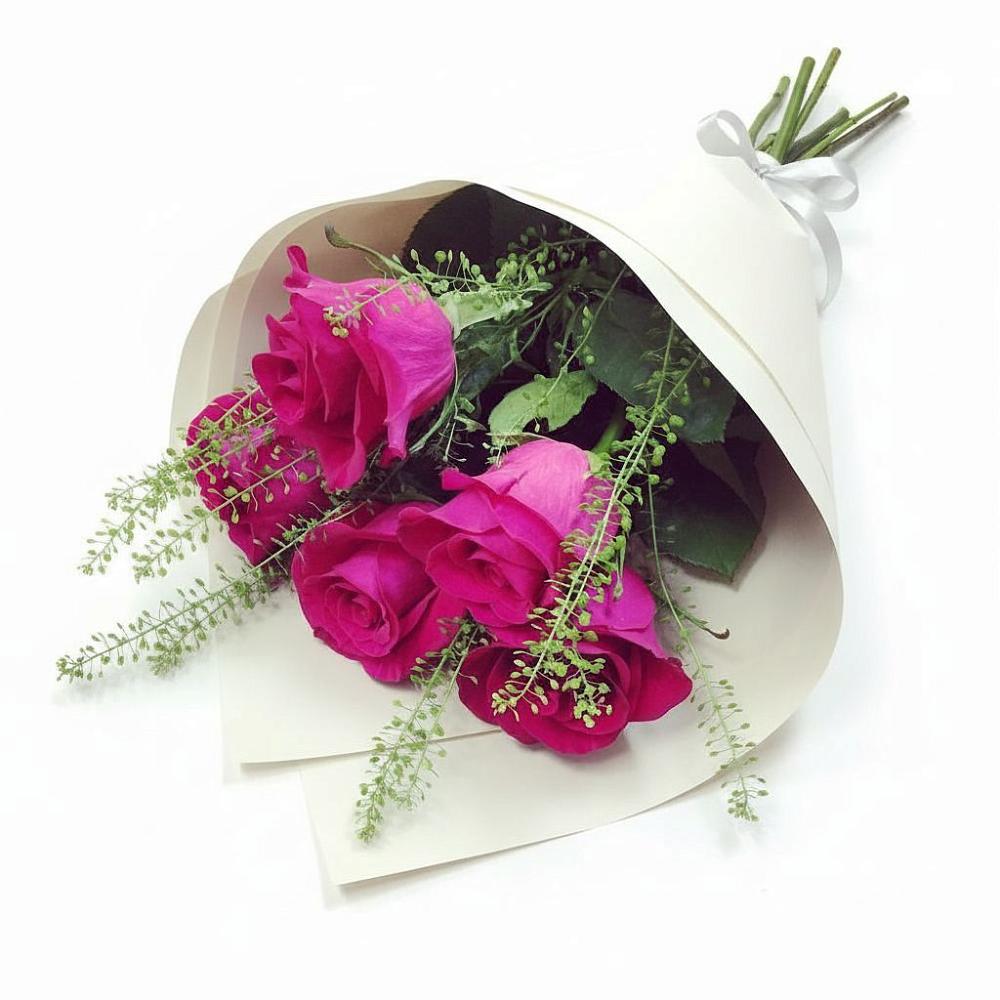 Букет цветов из: Розы в Новый Городок