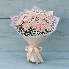 Букет цветов из:  Гвоздики в Новый Городок