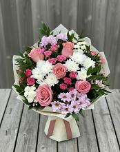 Букет цветов из:  Альстромерии, Гвоздики, Розы и Хризантемы в Новый Городок