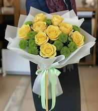 Букет цветов из:  Хризантемы и Розы в Новый Городок