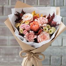 Букет цветов из:  Гвоздики, Хризантемы и Розы в Новый Городок