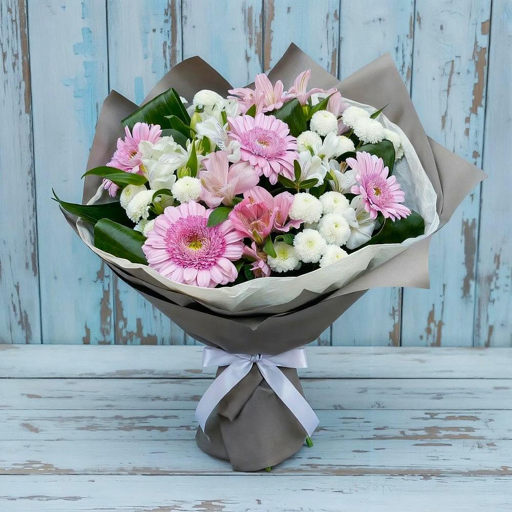 Букет цветов из: Герберы, Альстромерии и Хризантемы в Новый Городок