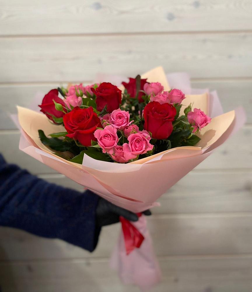 Букет цветов из: Розы в Новый Городок