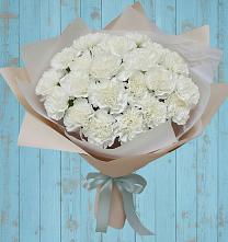 Букет цветов из:  Гвоздики в Новый Городок