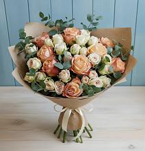 Букет цветов из:  Альстромерии и Розы #REPLACE_PRED# Новый Городок